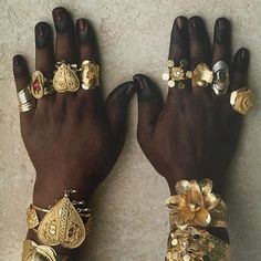 No Ordinary Girl, Rings And Bracelets, Dope Jewelry, Jewelry Lookbook, African Culture, Mode Inspo, Black Excellence, Black Culture, Runway Models