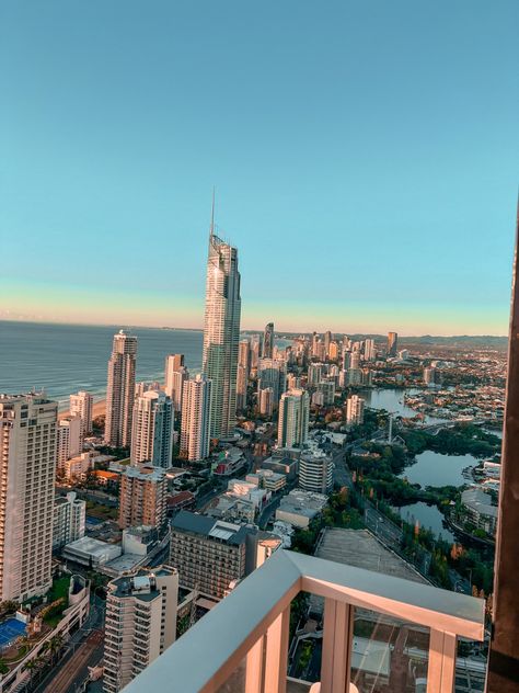 Sydney Astethic, Apartment In Sydney, Gold Coast Apartment, Aesthetic Sydney, Sydney Apartment View, Manifest 2023, Sydney Australia Aesthetic Night, Gold Coast Queensland, Aesthetic Apartment