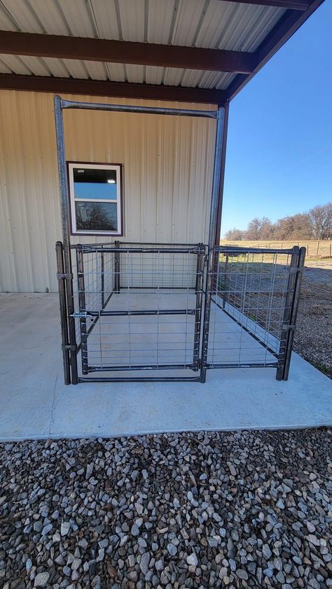 Pig Wash Rack, Dream Ranch, Farmhouse Life, Ranch Ideas, Dream Horse Barns, Dream Horse, Pig Farming, Barn Plans, Barn Ideas