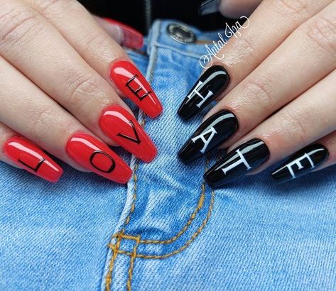 Goth Vday Nails, Hate Valentines Day Nails, Valentines Day Nails Red And Black, Valentines Goth Nails, Love Hate Nails, Black Anti Valentines Day Nails, Valentines Nails Black And Red, Gothic Spring Nails, Black Vday Nails