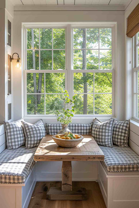 40+ Amazing Farmhouse Breakfast Nook Ideas You'll Love Farmhouse Breakfast Nook, Farmhouse Breakfast, Deco Studio, Cottage Living Rooms, Kitchen Nook, Farmhouse Dining Room, Cottage Living, Dream House Interior, Dream House Plans