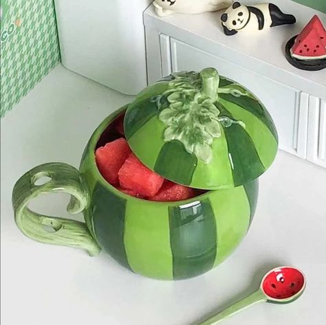 Things Shaped Like Other Things, Cute House Decor, Weird Kitchen Gadgets, Weird Furniture, Rainbow House, Cute Furniture, Cute Kitchen, Decor Essentials, Cute House