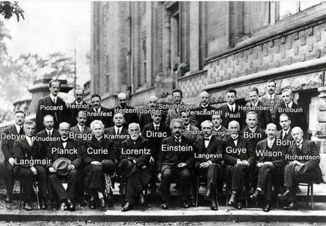 A generation of scientists at the Solvay Conference, 1927. 17 of the 29 attendees were or became Nobel Prize winners. Candle In The Dark, Niels Bohr, Richard Feynman, General Relativity, Nobel Prize Winners, Historical Moments, Arabic Funny, E Mc2, Quantum Mechanics