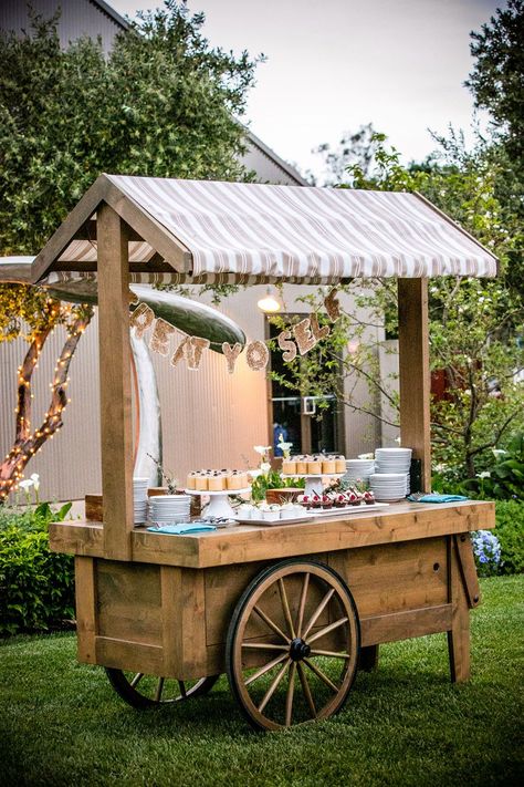 Swoon-Worthy Rustic Wedding Inspiration - Rustic Wedding Chic Rustic Wedding Foods, Food Truck Wedding, Wooden Cart, Catering Buffet, Boda Mexicana, Rustic Wedding Inspiration, Flower Cart, Decor Studio, Coffee Carts