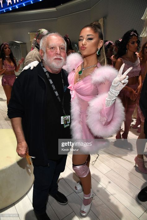 News Photo : Grammy producer, Ken Ehrlich and Ariana Grande... Grammy Awards 2020, Ariana Grande Grammys, Grammys 2020, Ariana Grande Images, Ariana Grande Outfits, Ariana Grande Fans, Ariana Grande Style, Ariana Grande Photoshoot, Ariana Grande Photos