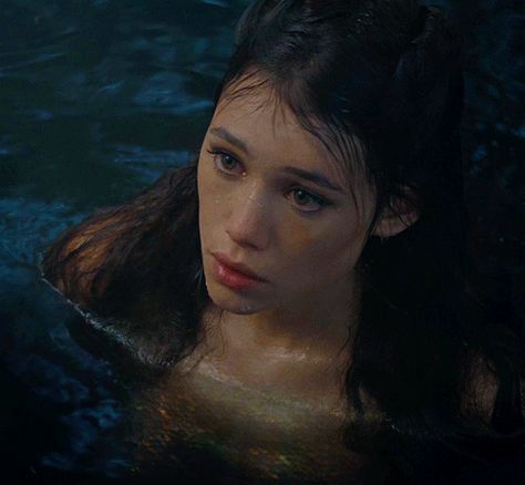 Astrid Berges Frisbey Mermaid, Siren Face Claim, Pirate Face Claim, Pirates Of The Caribbean Mermaids, Syrena Pirates Of The Caribbean, Tan Brunette, Pirate Face, Astrid Berges Frisbey, Indiana Evans