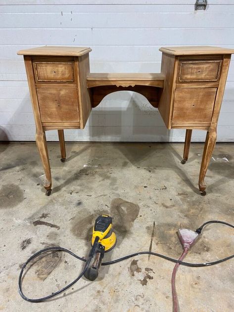 Vanity Upcycle, Vintage Makeup Vanity, Vintage Makeup Vanities, Wood Makeup Vanity, Makeup Dresser, Women Needs, Old Vanity, Makeup Counter, Old Desks