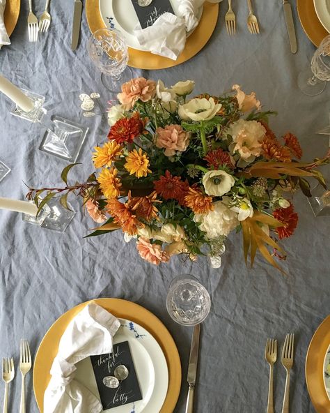 From my Thanksgiving tables (of the past) to yours…wishing you all the loveliest of days filled with all the food, drink, football & classic movies. 🌾✨🍽️ Thanksgiving Tables, Holiday Tablescapes, Thanksgiving Tablescapes, Christmas Tablescapes, Holiday Entertaining, Thanksgiving Table, Classic Movies, Tablescapes, The Past