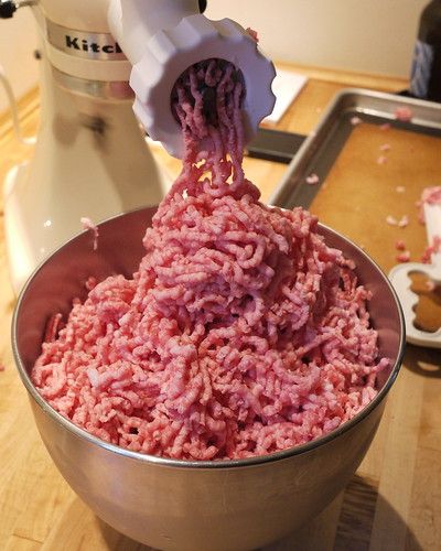 Kitchenaid Meat Grinder, Homemade Breakfast Sausage Recipe, Brats Recipes, Sausage Making Recipes, Bratwurst Recipes, Homemade Breakfast Sausage, Homemade Sausage Recipes, Ground Pork Recipes, Kitchen Aid Recipes