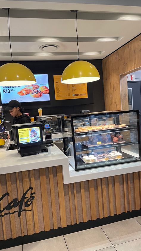 Fast Food Counter Design, Mc Cafe, Fast Food Restaurant Design, Coffee Shop Counter, Waffle Shop, Restaurant Exterior Design, Bakery Shop Design, Bakery Design Interior, Restaurant Exterior