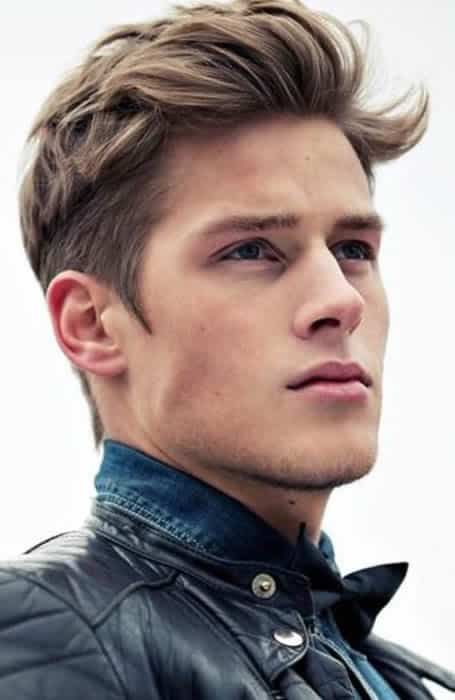 Young Mens Hairstyles, Mens Medium Length Hairstyles, Male Hairstyles, Mens Hairstyles Medium, Quiff Hairstyles, Haircut Styles, Men Haircut Styles