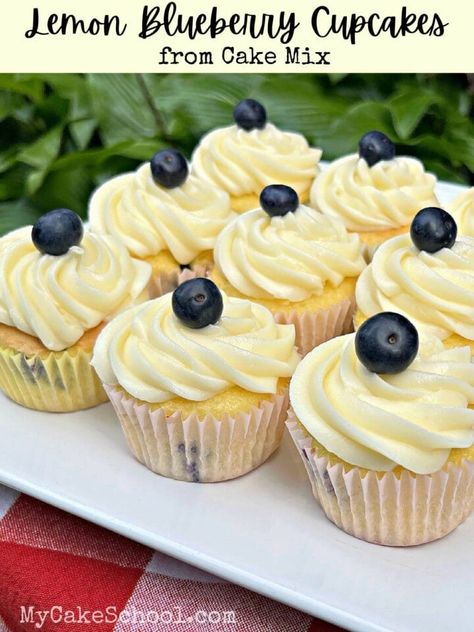 My Cake School, Lemon Blueberry Cupcakes, Cake Mix Cupcakes, Blueberry Cupcakes, Lemon Cream Cheese Frosting, Mango Cheesecake, Blueberry Lemon Cake, Blueberry Desserts, Fun Baking