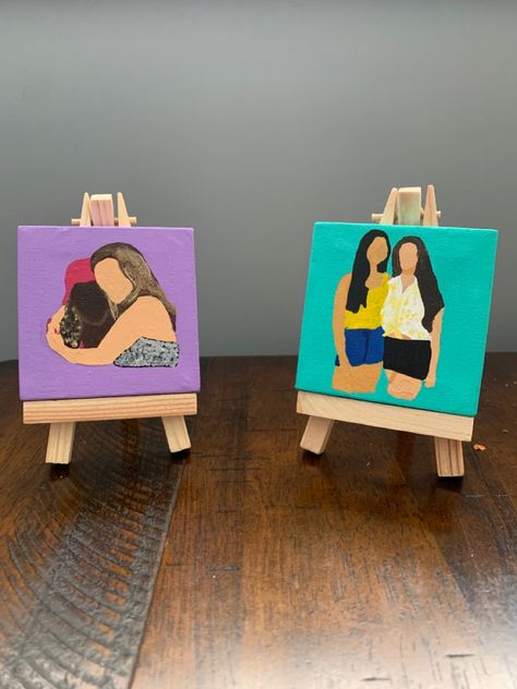 Faceless Drawings Easy, Farewell Canvas Ideas, Faceless Portrait Painting Acrylic, Miniature Canvas Painting, Canvas Easel, Faceless Portraits, Canvas Art Painting Acrylic, Friend Painting, Faceless Portrait