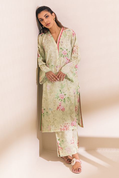 Summer Dress Designs Pakistani, Girls Dress Design, Latest Kurti Design, Collar Kurti Design, Latest Kurti Designs, Dress Design Pakistani, Lawn Dress Design, Printed Kurti Designs, Co Ords Outfits