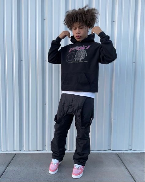 Teen Guy Fashion, Black Teens Fashion, Black Men Fashion Urban, Drip Outfit Men, Streetwear Inspo, Teen Boy Outfits, Boy Fits, Graphic Tee Outfits