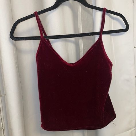 Dark Red Velvet Crop Top Dark Red Top Aesthetic, Dark Red Top Outfit, Dark Red Clothes, Dark Red Crop Top, Red Velvet Crop Top, Dark Red Shirt, Dark Red Top, Red Top Outfit, Dark Red Velvet