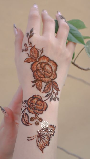 One Finger Mehndi Design, Kashee's Mehndi Designs, Mehndi Designs 2018, Latest Henna Designs, Modern Henna Designs, Rose Mehndi Designs, Modern Mehndi Designs, Simple Mehndi Designs Fingers, Pretty Henna Designs