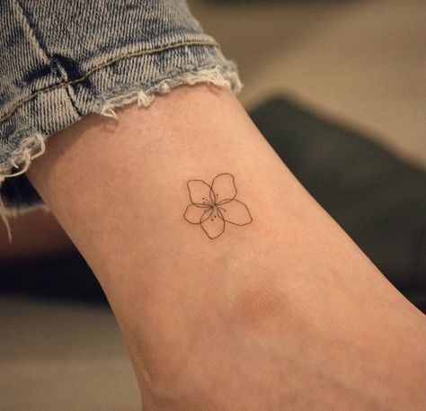 Flower Tattoos (Posts tagged prettytattoo) Hawaii Tattoo Minimalist, Hawaii Related Tattoos, Small Tattoos Hawaii, Balinese Flower Tattoo, Dainty Hibiscus Tattoo, Dainty Hawaiian Tattoos, Hawaii Flowers Tattoo, Mini Tattoos Flower, Dainty Ankle Tattoos For Women