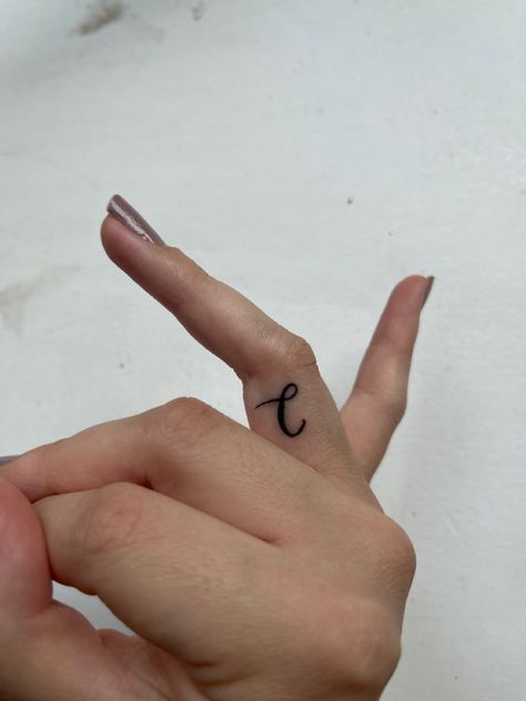 Letter C tiny inner finger tattoo C Finger Tattoo, Small C Tattoo, C Tattoo Letter, C Tattoo Initial, C Letter Tattoo, Letter C Tattoo Ideas, C Tattoos, Letter C Tattoo, Inner Finger Tattoo