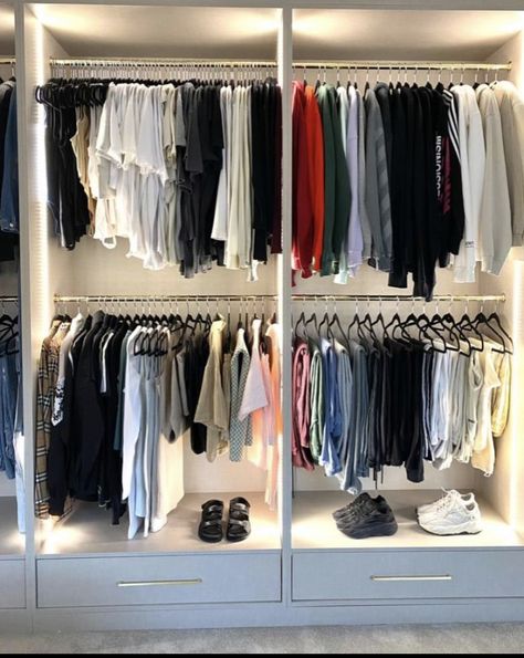 Teen Rooms, White Closet, Shut The Door, Easy Tricks, Wardrobe Organisation, Wardrobe Goals, Wardrobe Room, Closet Decor, Closet Room