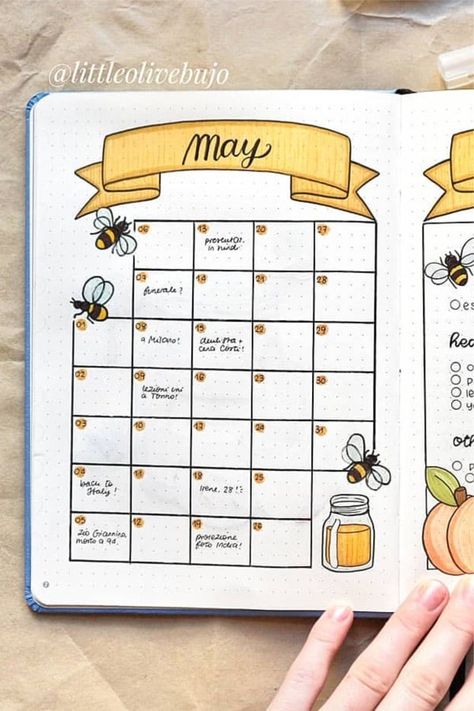 This monthly spread is sooooo cute!! I can't get over the bees and the honey jar! Love it 🐝🐝 Bullet Journal Layout Ideas, Bullet Journal Calendrier, Journal Layout Ideas, May Bullet Journal, Bullet Journal Month, Creating A Bullet Journal, Bullet Journal Cover Ideas, Bullet Journal Mood Tracker Ideas, Bullet Journal Paper