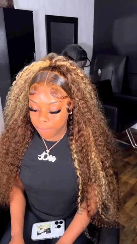 Pizazz Hair - Must Have This Hairstyle Highlight Frontal Wig, Wigs Wet And Wavy, Diy Hair Wig, Black Hair Inspiration, Blonde Curly Wig, Wet And Wavy Hair, Braided Hairstyles For Black Women Cornrows, Frontal Wig Hairstyles, Birthday Hairstyles