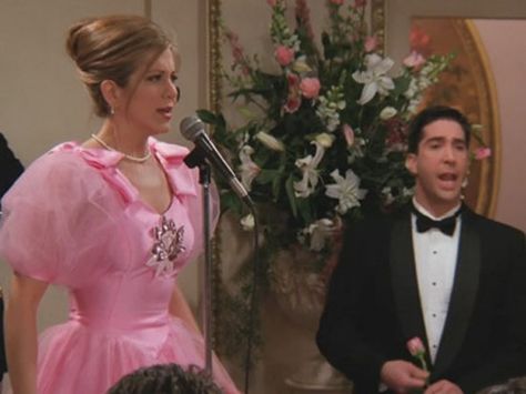 Tv Weddings, Rachel Friends, Ross And Rachel, Always A Bridesmaid, Friends Cast, Friends Tv Series, Pink Bridesmaid Dress, Friends Season, I Love My Friends