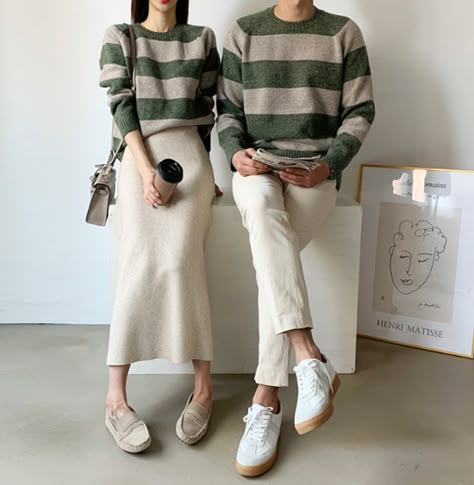 Korean Couple Fashion - Official Korean Fashion Couple Outfits Autumn, Couple Style Fashion Outfits, Korean Couple Fashion, Couple Outfits Korean, Fashion Couple Outfits, Korean Couple Outfits, Ootd Couple, Couple Outfits Matching, Outfit Couple