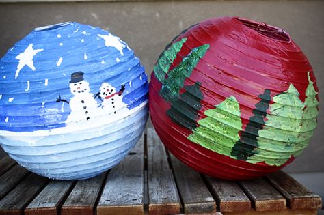 These DIY Christmas lanterns are so easy to make and look wonderful hung from the ceiling or behind a food table. Christmas parties are being planned all over the world right now so how about tryin… Paper Lanterns Outdoor, Christmas Paper Lanterns, Christmas House Decorations, Battery Lamps, Diy Paper Lanterns, Lantern Christmas Decor, Outdoor Candle Lanterns, Diy Christmas Paper, Lanterns Outdoor