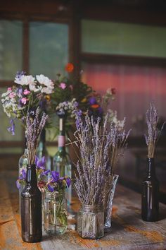 Cheap Wedding Table Centerpieces, Lavender Centerpieces, Lavender Wedding Flowers, Unique Wedding Flowers, Tipi Wedding, Wedding Centerpieces Diy, Flower Centerpieces Wedding, Wedding Table Decorations, Lavender Wedding