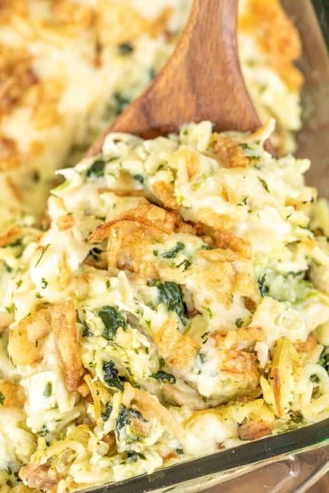 Rice A Roni Chicken Bake, Chicken And Rice A Roni Casserole, Dinners For New Parents, Rotessire Chicken Recipes, Monterey Jack Cheese Recipes, Chicken Sour Cream, Chicken Chicken Recipes, Cream Spinach, Monterey Chicken