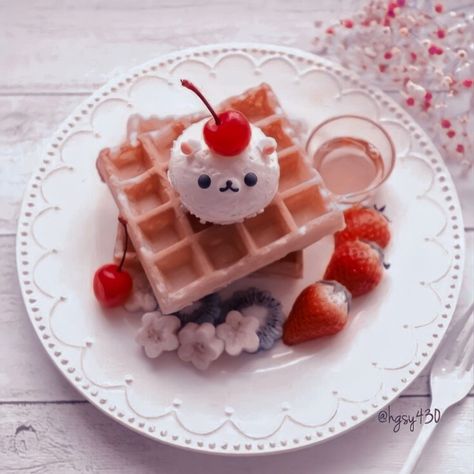 Cat Kingdom, Kawaii Cooking, Cute Baking, Cute Food Art, July 2022, Kawaii Food, Cute Desserts, Food Obsession, Cafe Food