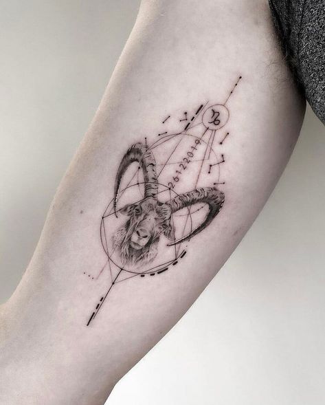 101 Best Girly Capricorn Sign Tattoo Ideas That Will Blow Your Mind! 18 Outsons Capricorn Sign Tattoo For Women, Aesthetic Capricorn, Capricorn Sign Tattoo, Capricorn Constellation Tattoo, Capricorn Tattoos, Sign Tattoo, Capricorn Tattoo, Capricorn Sign, Tattoo Graphic