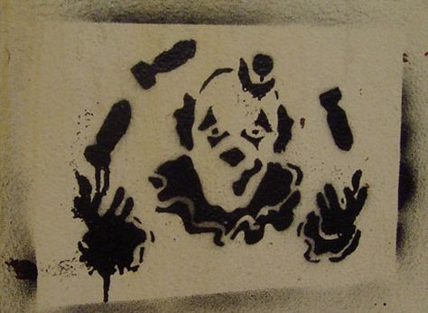 Juggling Clown Stencil Clown Stencil, Juggling Clown, Spray Paint Ideas, Joker Clown, Garden Paradise, Stencil Art, Paint Ideas, Linocut, S K