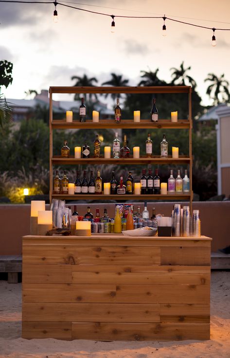 Movable Bar Counter, Catering Counter, Portable Bar Ideas, Portable Outdoor Bar, Traveling Bar, Mobile Cocktail Bar, Wedding Drink Station, Business Mind, Cocktail Station