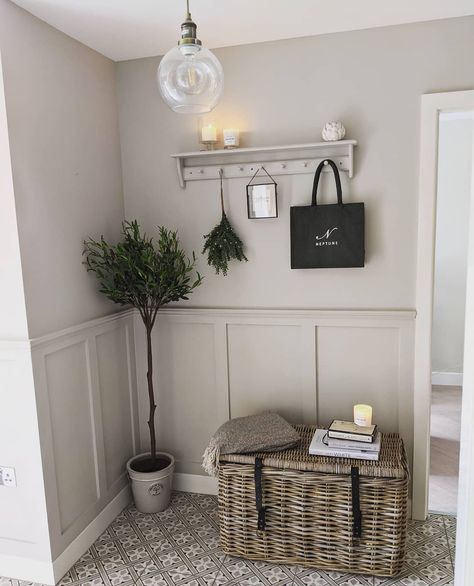 Celine Jane Hourihan on Instagram: “If anybody is looking for the perfect grey paint Dulux pebble shore is the one! Literally tested every single grey paint on the face of the…” White Wood Hallway, Light Grey Entryway, Beige Entrance Hall, Hallway Decor Ideas Entrance, Pebble Shore Dulux Paint Hallway, Hallway Colour Schemes Dulux Paint Colors, New Build Hallway Ideas Uk, Hall Aesthetic, Dulux Pebble Shore Living Rooms