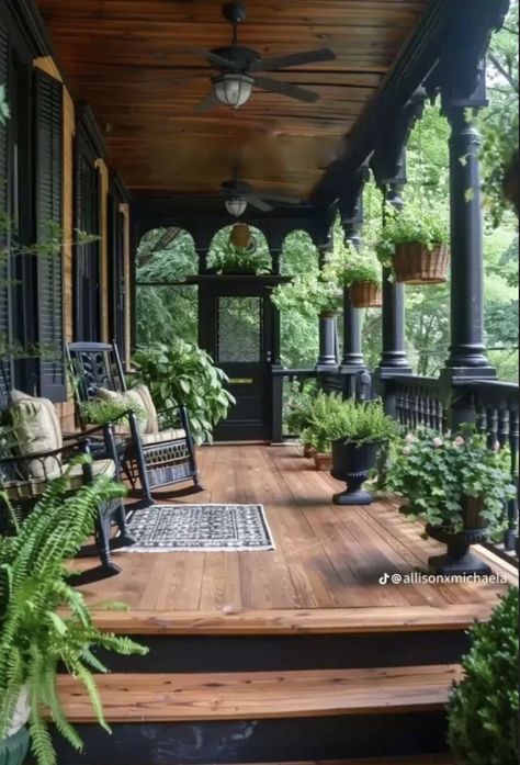 Summer Front Porch Decor, Front Porch Decor Ideas, Colors Of Summer, Porch Curtains, Vintage Porch, Porch Colors, Summer Front Porches, Outdoor Living Rooms, Screened In Patio