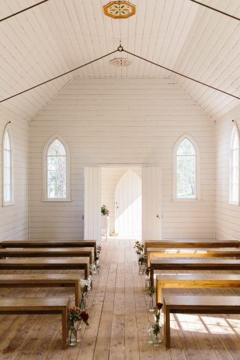 Little Church - Wedding Venue - WedShed Small Church Weddings, Little White Chapel, Old Country Churches, Church Interior, Old Churches, Country Church, Unique Wedding Venues, Church Design, Chapel Wedding