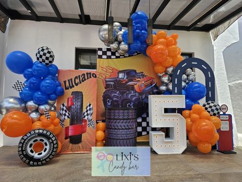 Hot Wheels Birthday Backdrop, Hot Wheels Decorations, Ferrari Birthday, Hot Wheels Themed Birthday Party, Bday Themes, Hot Wheels Birthday, Hot Wheels Party, Monster Truck Party, Boy Birthday Party Themes