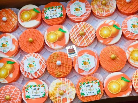 Orange Treats For Color Party, Orange Theme Dessert, Orange Chocolate Covered Oreos, Orange Baby Shower Cookies, Chocolate Covered Oreos Fall Theme, Oreos On A Stick, Oreo Bites, Oreo Cookies Dipped, Chocolate Dipped Oreos