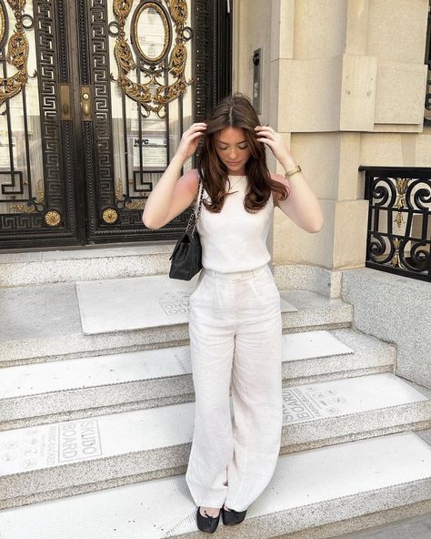 Kelsey Simone Outfits, Upper East Side Fashion, Kelsey Simone, Sun Burn, Parisienne Chic, Classy Girl, Luxury Lifestyle Dreams, Upper East Side, April 26