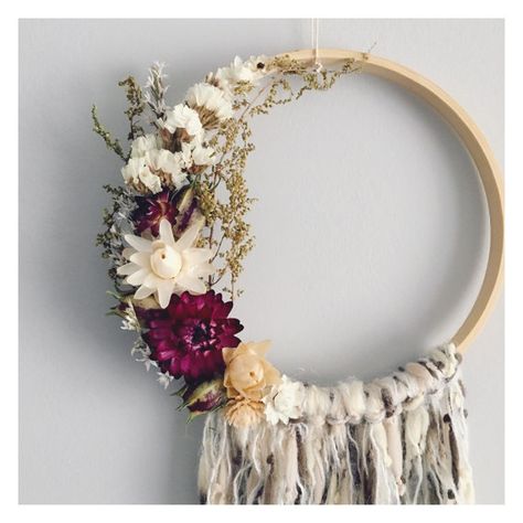 Hey, I found this really awesome Etsy listing at https://www.etsy.com/listing/262471926/dreamcatcher-bohemian-decor-boho-dried Ribbon Dream Catcher, Boho Dried Flowers, Diy Sy, Have Inspiration, Boho Room, Décor Boho, Boho Dekor, Decoration Inspiration, Dreamcatchers