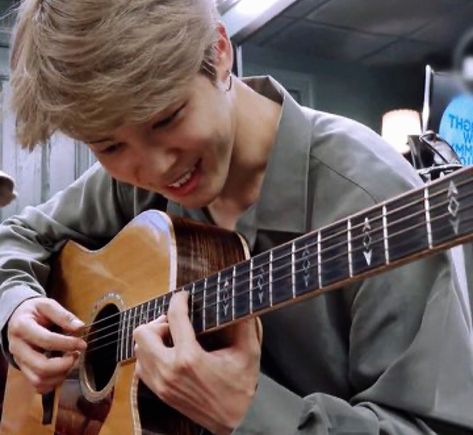 #JIMIN #BTS #guitar Jimin Boyfriend, Jimin Icons, Park Jimin Cute, Blackpink And Bts, Bulletproof Boy Scouts, About Bts, I Love Bts, Playing Guitar, Bts Pictures