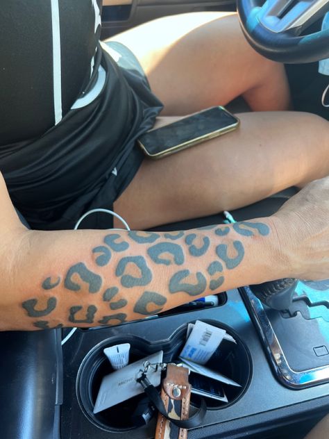 Leopard Print Tattoo Design, Leopard Print Wrist Tattoo, Cheetah Arm Tattoo For Women, Leapord Print Tattoos, Leopard Print Leg Tattoo, Recover Tattoo Ideas, Leopard Print Tattoos For Women, Lepord Print Tattoo Ideas, Leopard Print Tattoo Stencil