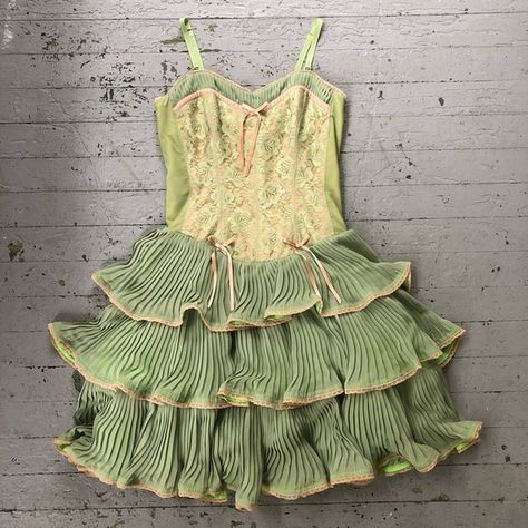 Green Fairy Dress, Vintage Ball Gowns, Fairy Outfit, Betsey Johnson Dress, Green Fairy, Betsey Johnson Dresses, Betsy Johnson, Fairy Dress, Mode Inspo