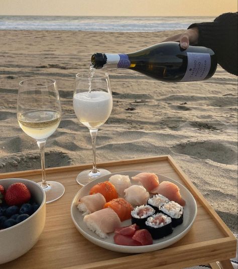 Sushi On The Beach, Winter Foods, Beach Picnic, Winter Food, Beach Aesthetic, White Wine, Cheese Board, Rose Wine, Mood Board