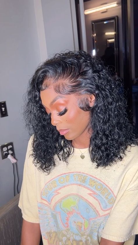 @hairbylicia shared a video on Instagram: “Short Sexy fun curly look 😍😍😍 Who would try this??? 3 bundles & frontal #hairbylicia #hairgoals #nofilter #natural hairstyles…” • May 19, 2022 at 12:48am UTC Curly Hair Side Part, Widows Peak Hairstyles, Short Curly Wig, Curly Lace Wig, Frontal Wig Hairstyles, Curly Bob Wigs, Short Curly Wigs, Deep Wave Hairstyles, Curly Lace Front Wigs