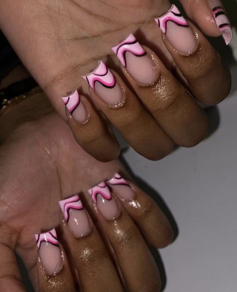 Fun Girly Nails, Acrylic Toe Nails, Hippie Nails, Punk Nails, Colored Acrylic Nails, Girly Acrylic Nails, Dope Nail Designs, Short Square Acrylic Nails, Short Nail