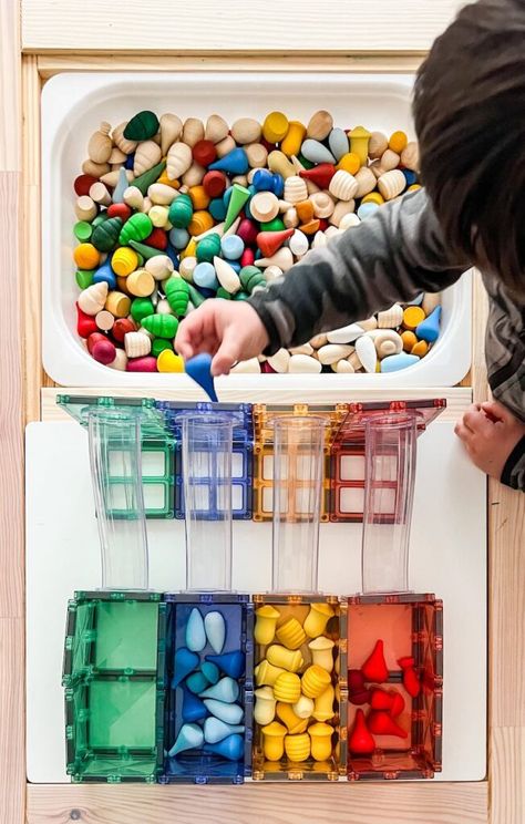 Grimms Play Ideas, Connetix Storage, Grapat Mandala, Kids Sensory Play, Baby Montessori, Montessori Diy, Toddler Playroom, Montessori Ideas, Magnetic Tiles