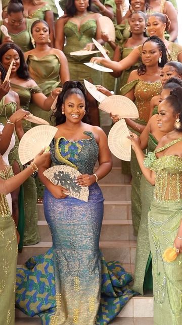 Igbo Bridesmaid Dresses, Kente Bridesmaid Dresses, African Engagement Dresses, Ghana Traditional Wedding Dresses, Liberian Traditional Wedding, Traditional Ghanaian Wedding, Kente Wedding Dress, Ghanian Wedding, Nigerian Attire